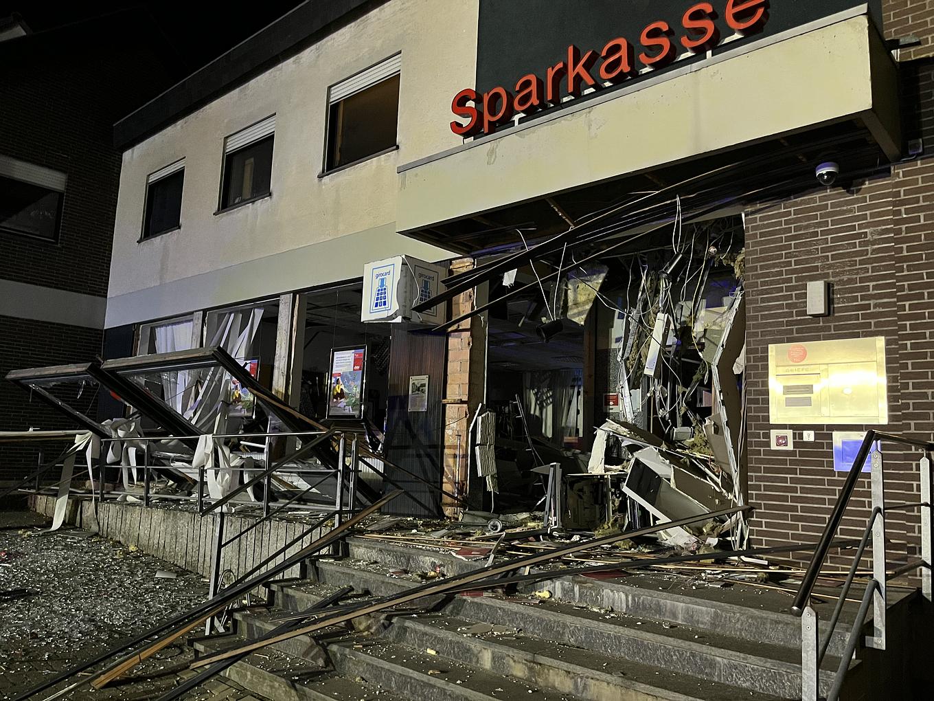 Collage image 1