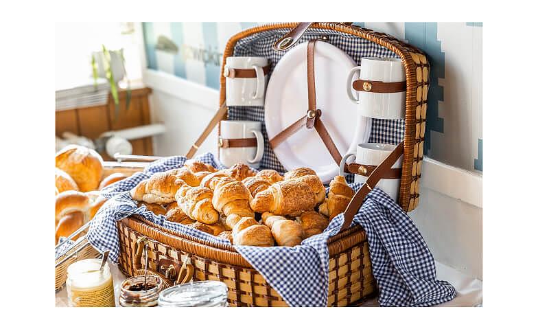Collage image 1
