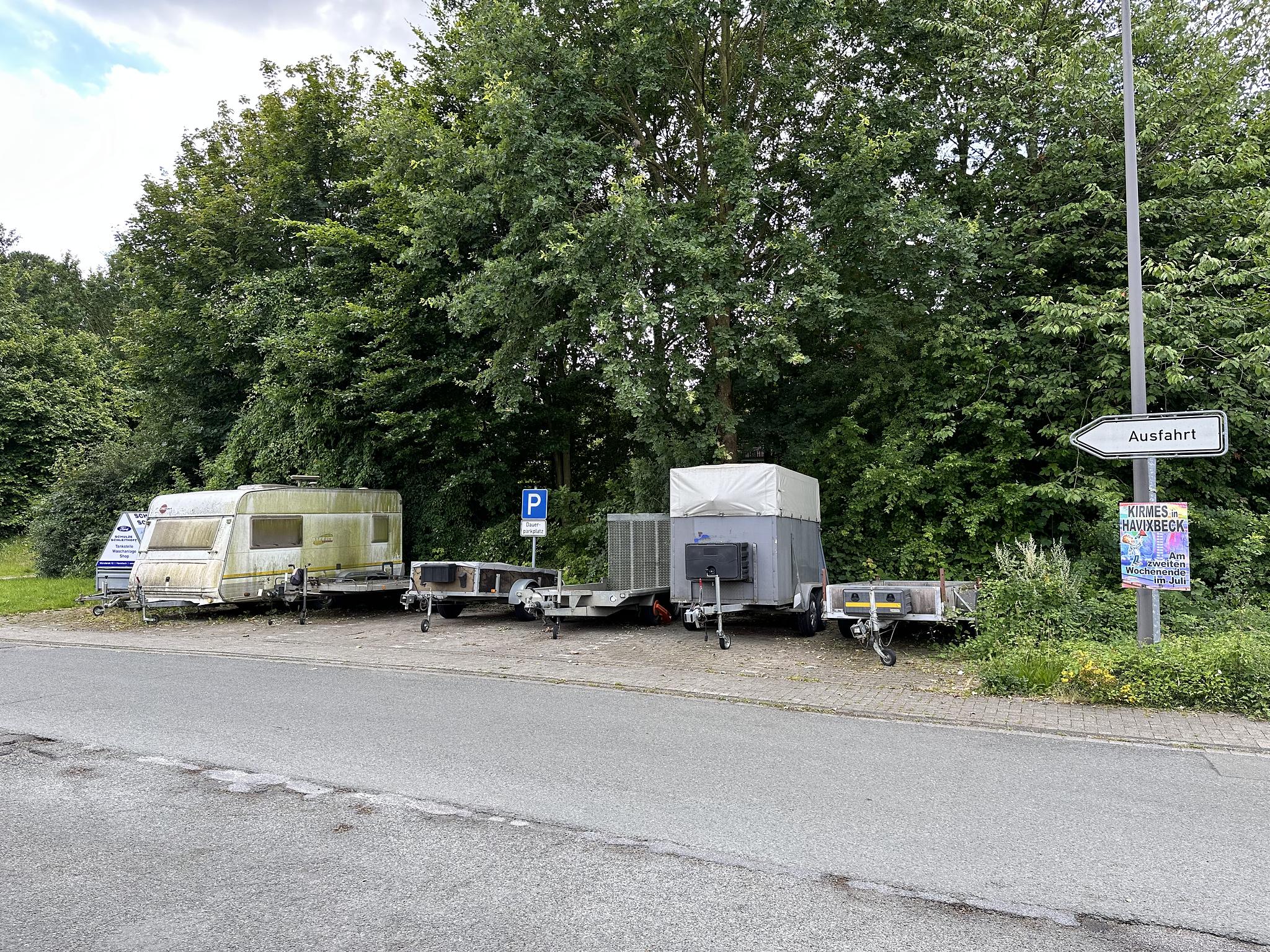 Problem des Dauerparkens an den Märkten