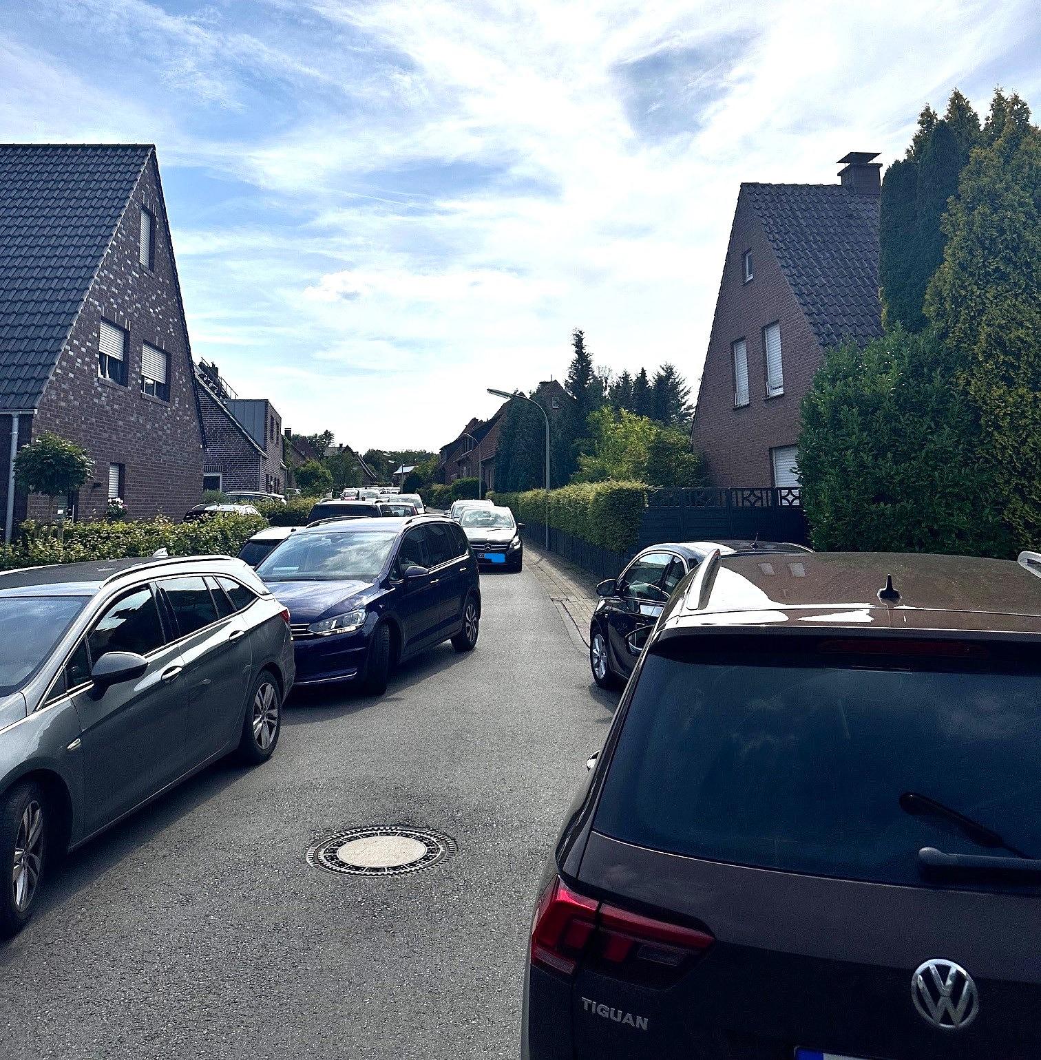 Parkregelung am Freibad - Schleichverkehr Kolpingsstraße
