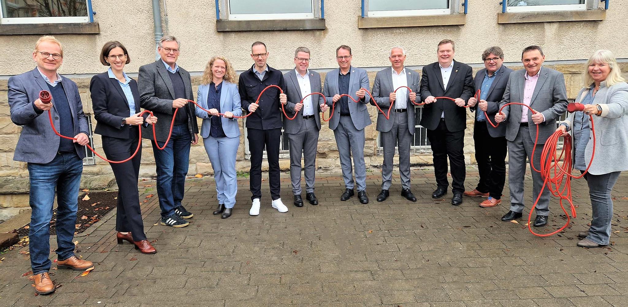 8 Kommunen, 4 Ziele: Einfluss, Klimaschutz, Rendite, Sicherheit