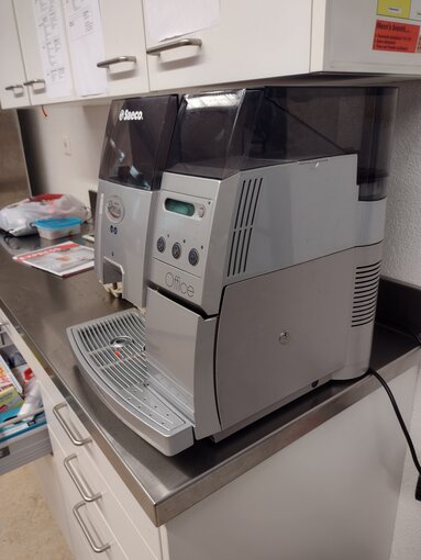 Kaffeemaschine Saeco zu verschenken / Post / Crossiety