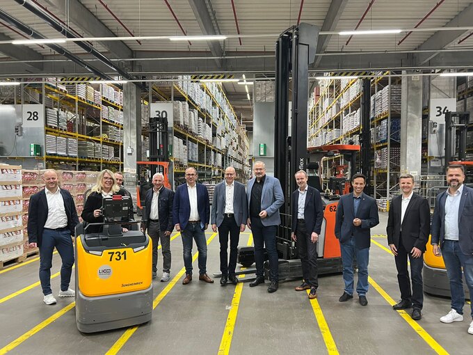 Eröffnungsfeier Erweiterung REWE Logistik in Breuna / Post / Crossiety